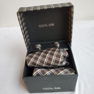 SAM WELL THAILAND HAND-MADE NECK TIE